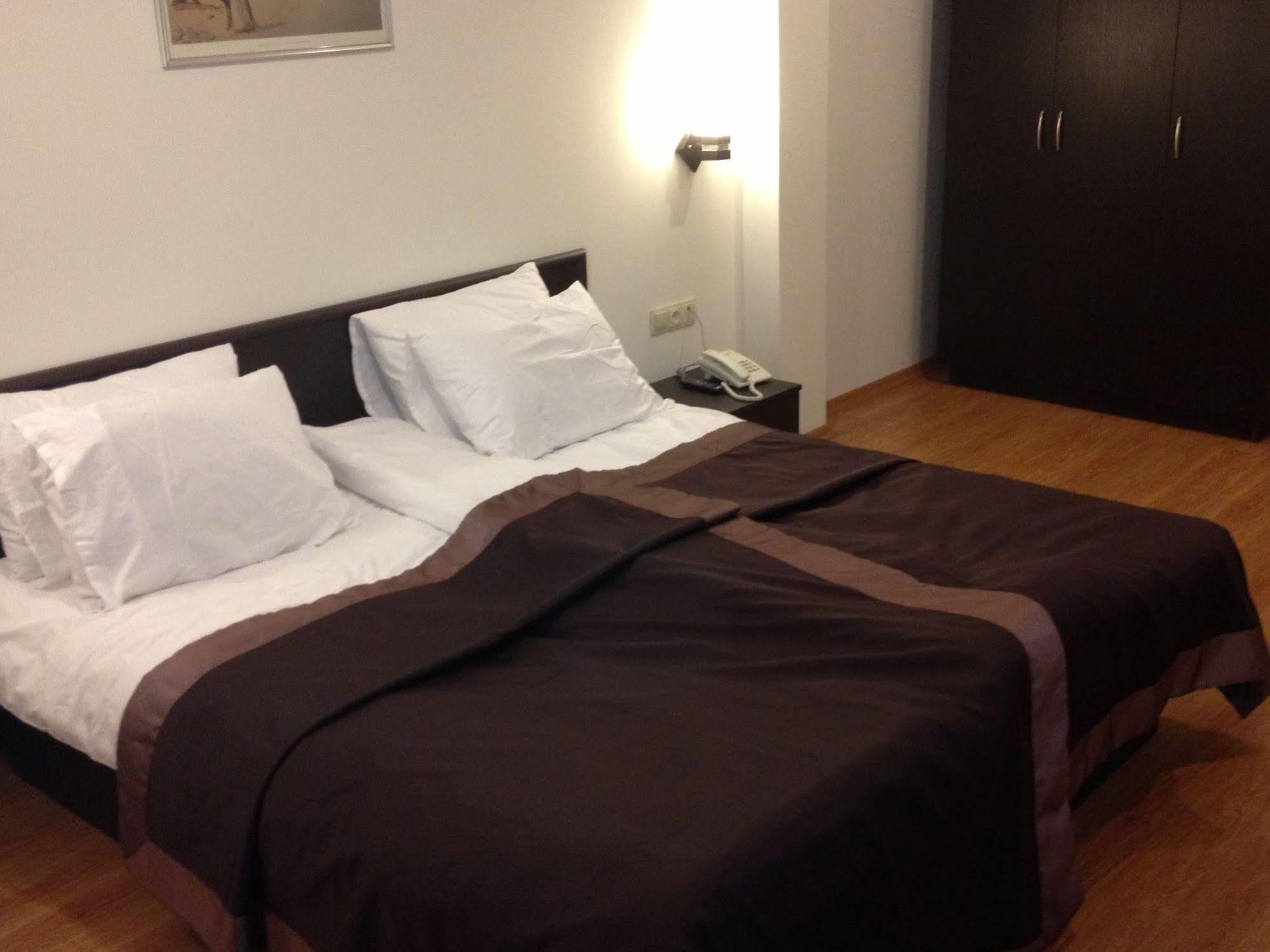 Hotel Corner 트빌리시 외부 사진